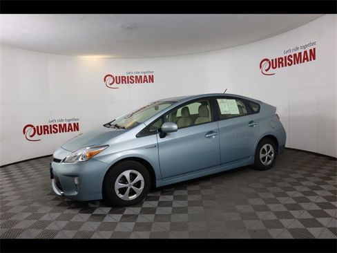 Used 2014 Toyota Prius Four image 3