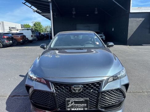 Used 2021 Toyota Avalon XSE FWD image 24