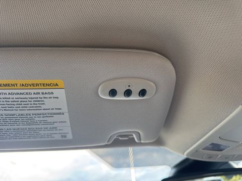 Certified 2021 Ford Edge SEL w/ Convenience Package image 35