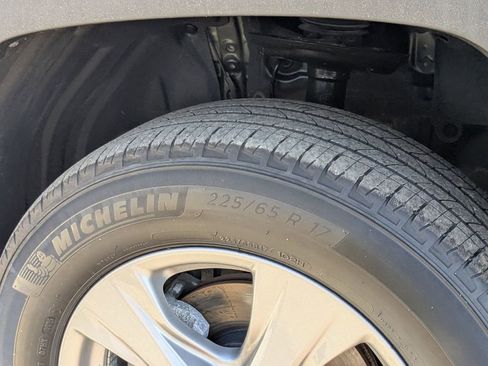 Used 2025 Toyota RAV4 XLE image 29