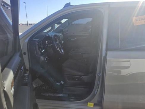 Used 2022 GMC Sierra 1500 Elevation AWD/4WD image 4