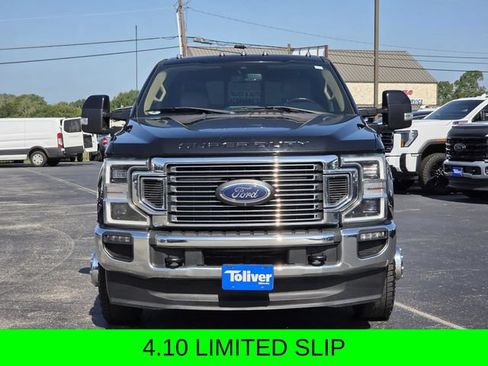 Used 2022 Ford F350 Lariat w/ Lariat Ultimate Package AWD/4WD image 3