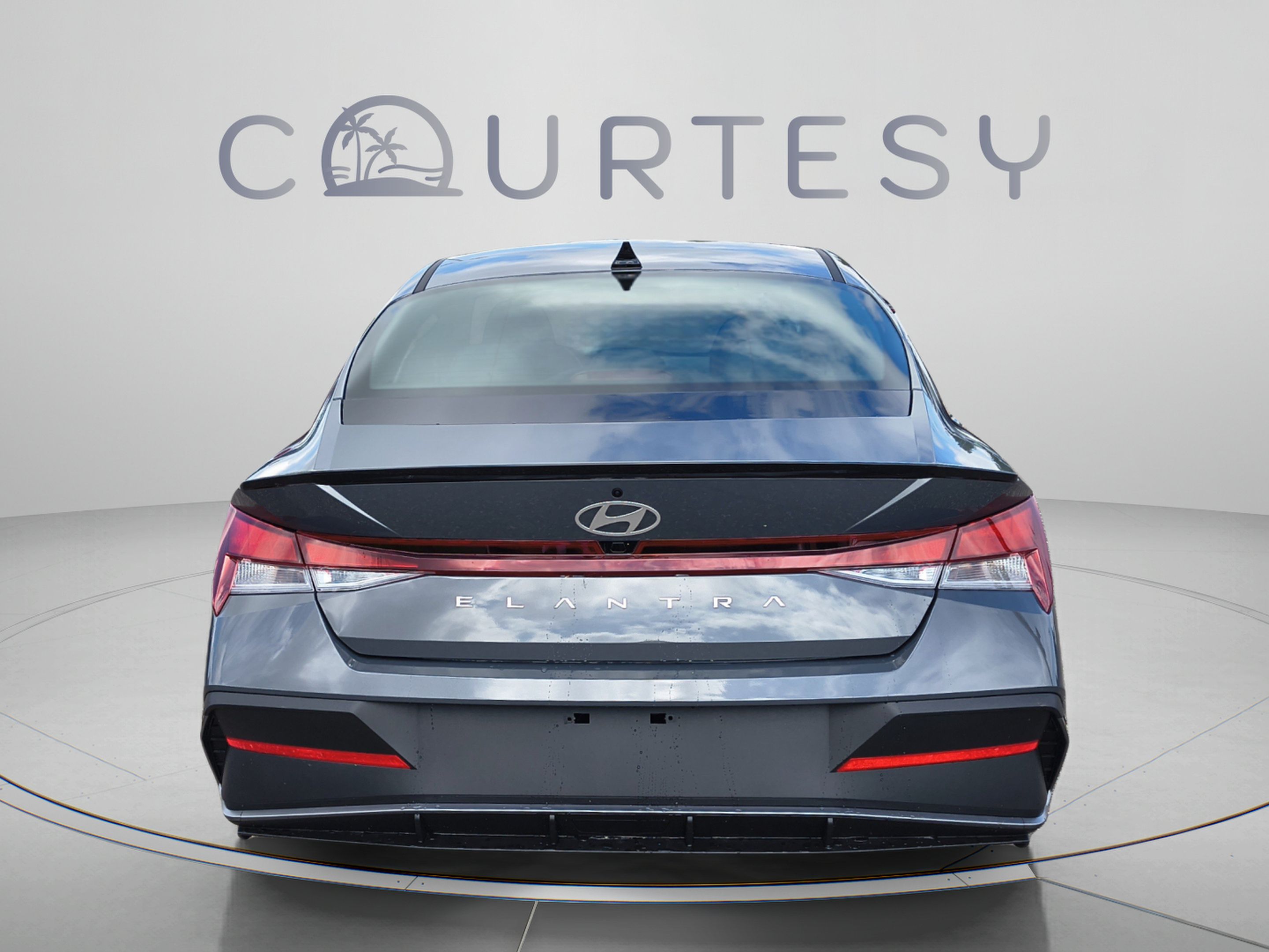 New 2026 Hyundai Elantra SEL Sport FWD image 4