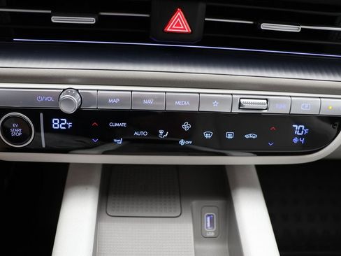 Used 2023 Hyundai Ioniq 6 SEL image 25