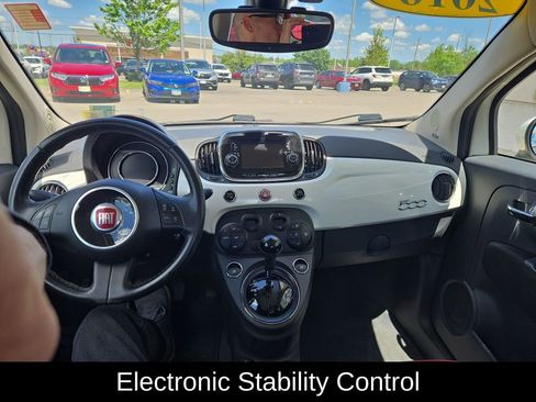 Used 2016 FIAT 500 Easy FWD image 15