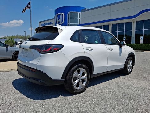 Used 2025 Honda HR-V LX image 6