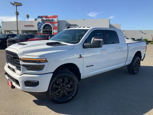 New 2026 RAM 2500 Laramie AWD/4WD image 1