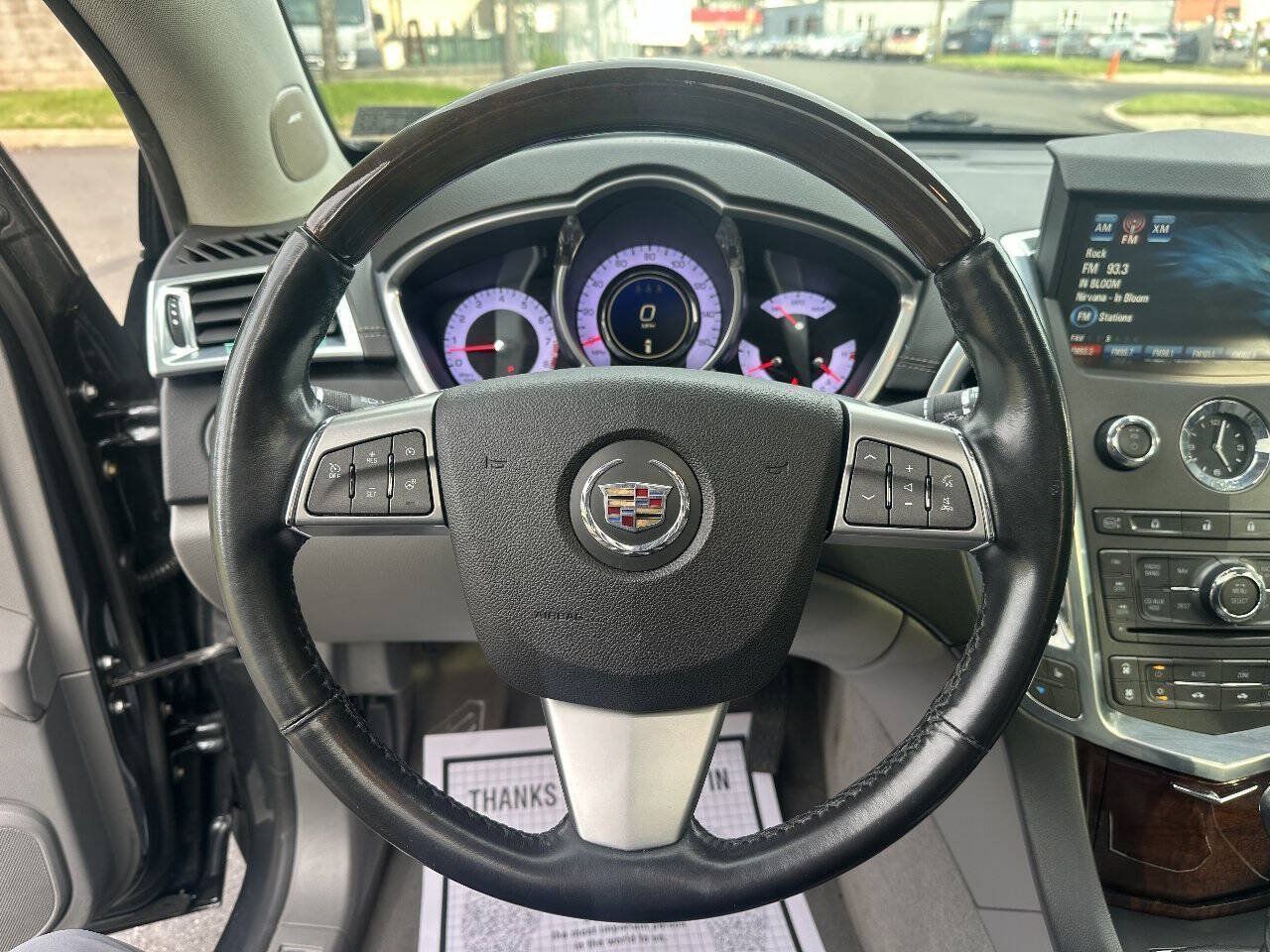 Used 2012 Cadillac SRX Luxury FWD image 19