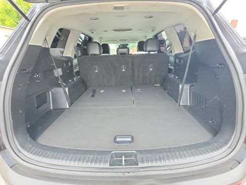 Used 2022 Kia Telluride LX AWD/4WD image 34