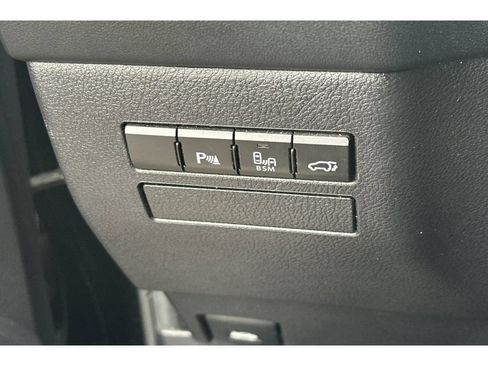 Used 2015 Lexus NX 200t FWD w/ Premium Package image 32