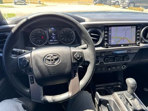 Used 2023 Toyota Tacoma Limited w/ Nightshade Package AWD/4WD image 12
