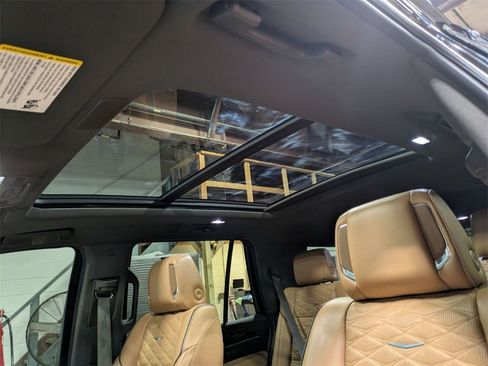 Used 2021 Cadillac Escalade Sport image 26