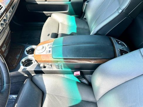 Used 2005 BMW 760i image 13