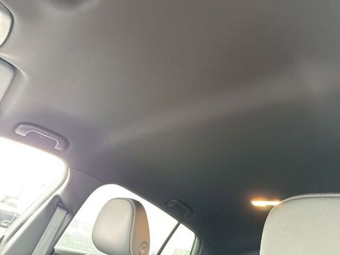 Used 2025 Buick Envista Preferred image 21