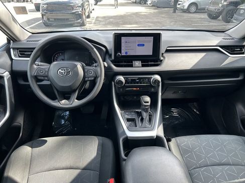 Used 2024 Toyota RAV4 XLE image 33