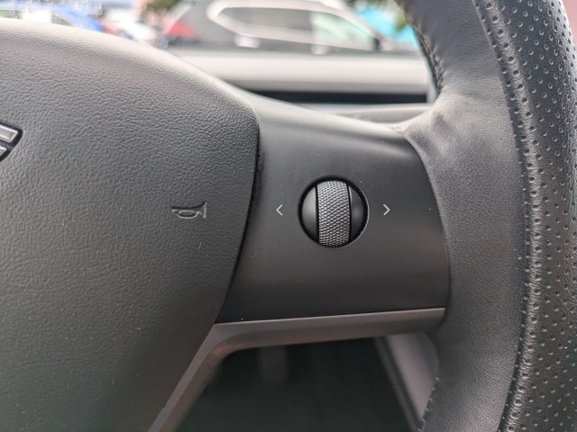 Used 2022 Tesla Model 3 RWD image 24