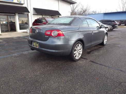 Used 2007 Volkswagen Eos 2.0T FWD image 5