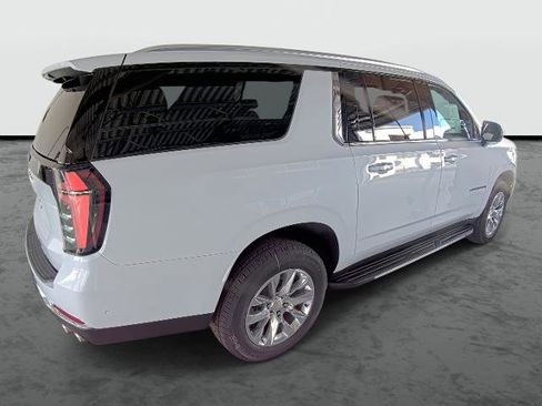 New 2026 Chevrolet Suburban Premier w/ Sun And Tow Package image 14