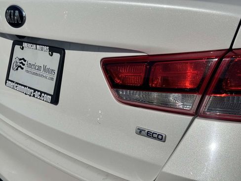 Used 2016 Kia Optima LX FWD image 16
