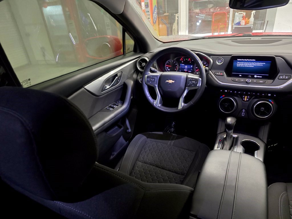 Used 2020 Chevrolet Blazer LT FWD image 35