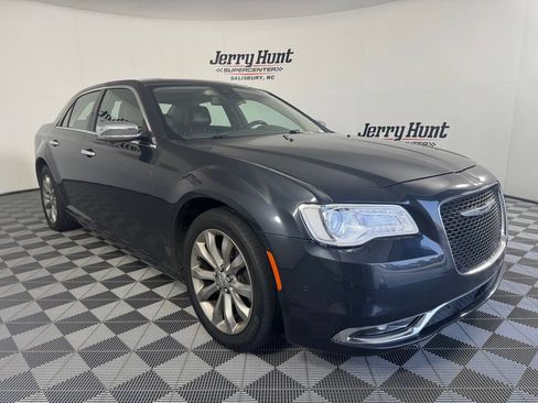 Used 2018 Chrysler 300 Limited w/ Safetytec Plus Group AWD/4WD image 6