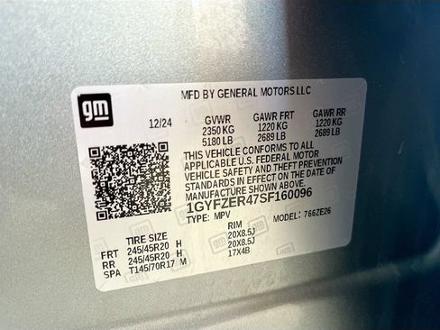 Used 2025 Cadillac XT4 Sport FWD image 34