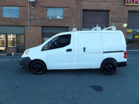 Used 2019 Nissan NV200 S image 4