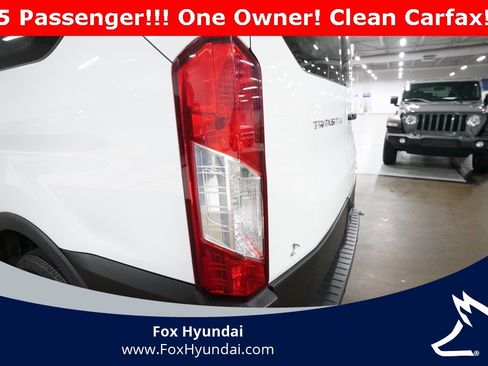 Used 2023 Ford Transit 350 XLT image 31