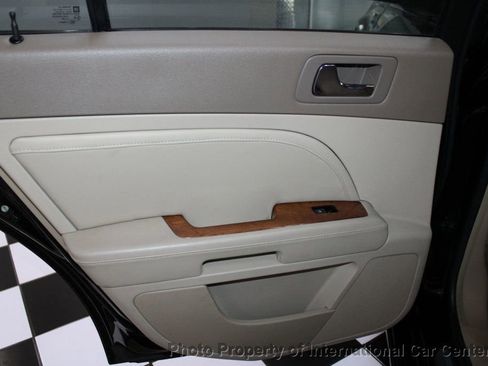 Used 2010 Cadillac STS w/ Performance Handling Package image 19