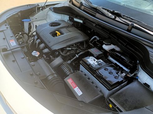 Used 2020 Kia Soul LX image 34