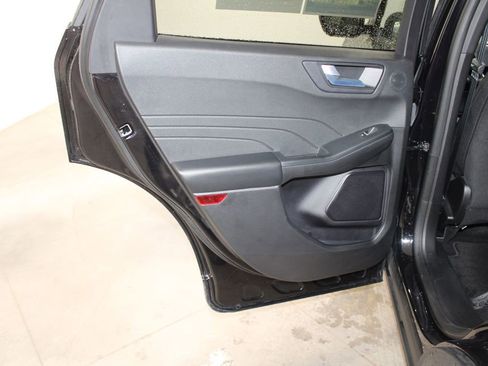 Used 2023 Ford Escape Active w/ Tech Pack #2 image 28