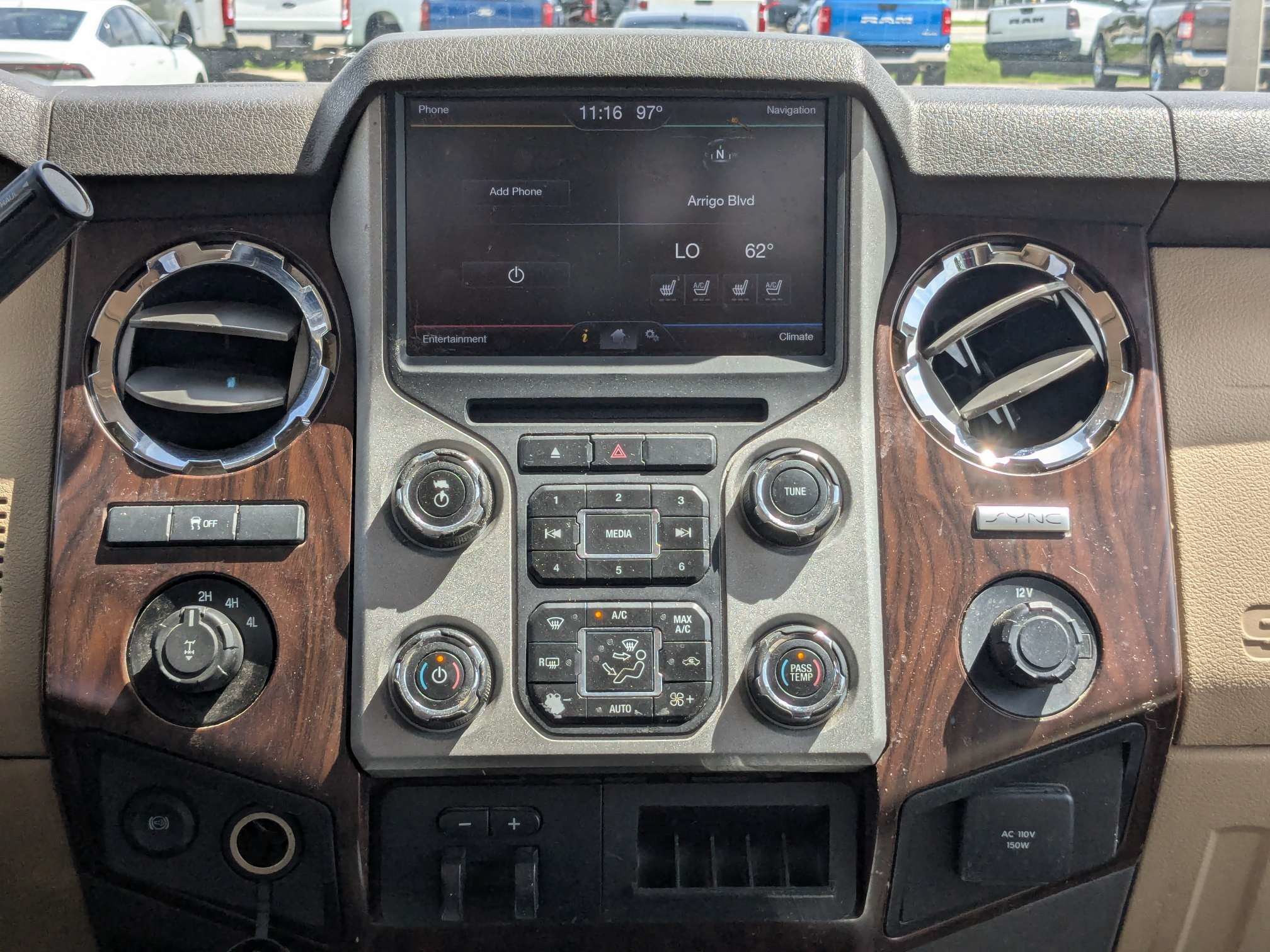 Used 2016 Ford F250 Lariat w/ Lariat Ultimate Package AWD/4WD image 20