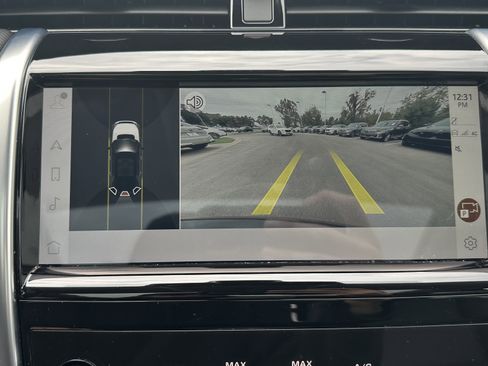 Used 2023 Land Rover Discovery Sport SE R-Dynamic image 26