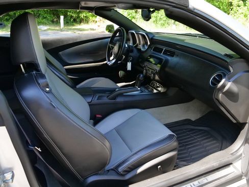 Used 2011 Chevrolet Camaro SS w/ RS Package RWD image 32