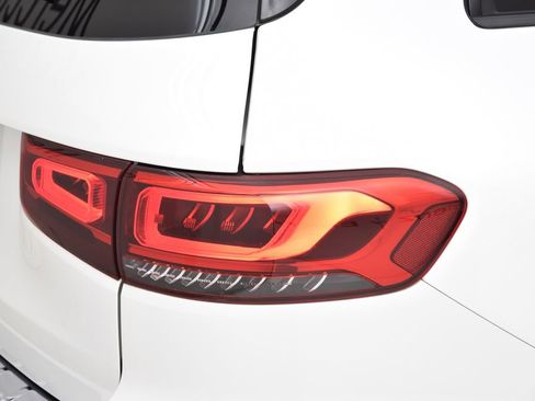 Certified 2023 Mercedes-Benz GLB 250 image 14
