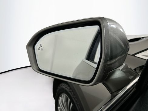 Used 2017 Lincoln MKX Reserve image 16