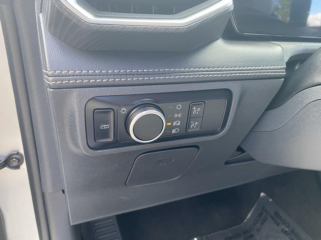 Used 2024 Ford Mustang Premium RWD image 22