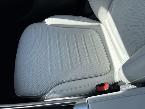 New 2025 Mercedes-Benz GLC 300 4MATIC image 27