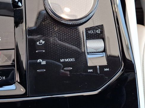 Certified 2026 BMW 530i xDrive 530i xDrive w/ Premium Package image 26