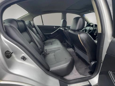 Used 2004 INFINITI G35 Base AWD 4dr Sedan w/Leather image 17