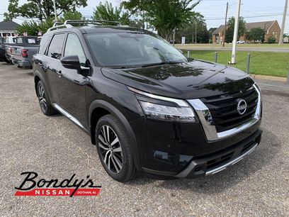 Used 2024 Nissan Pathfinder Platinum