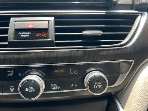 Used 2020 Honda Accord EX-L image 49