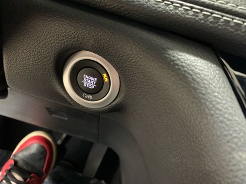 New 2026 Chrysler Pacifica Select image 26