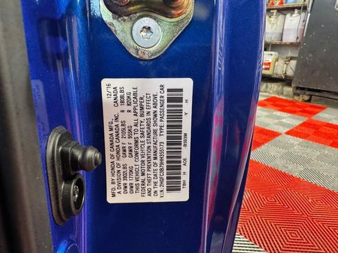 Used 2017 Honda Civic EX-L image 24