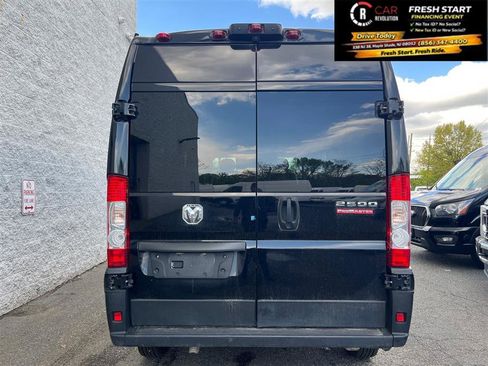 Used 2023 RAM ProMaster 2500 image 5