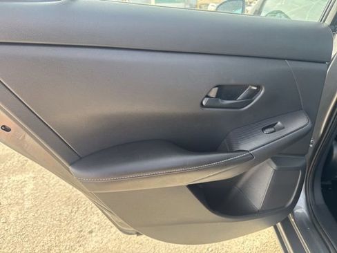 Used 2024 Nissan Sentra SV image 19