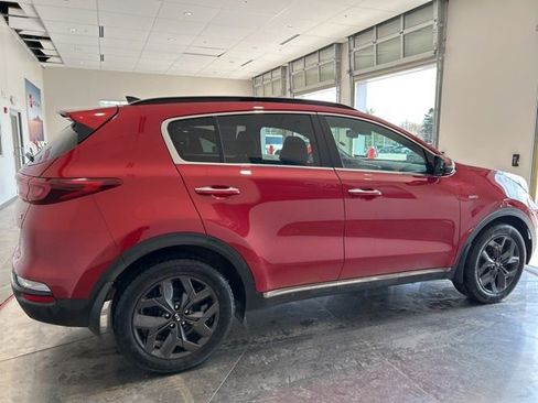 Used 2020 Kia Sportage S w/ S Sunroof Package AWD/4WD image 9