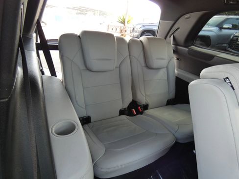 Used 2019 Mercedes-Benz GLS 550 4MATIC image 53