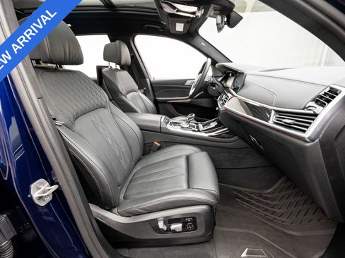 Used 2021 BMW ALPINA XB7 AWD/4WD image 14