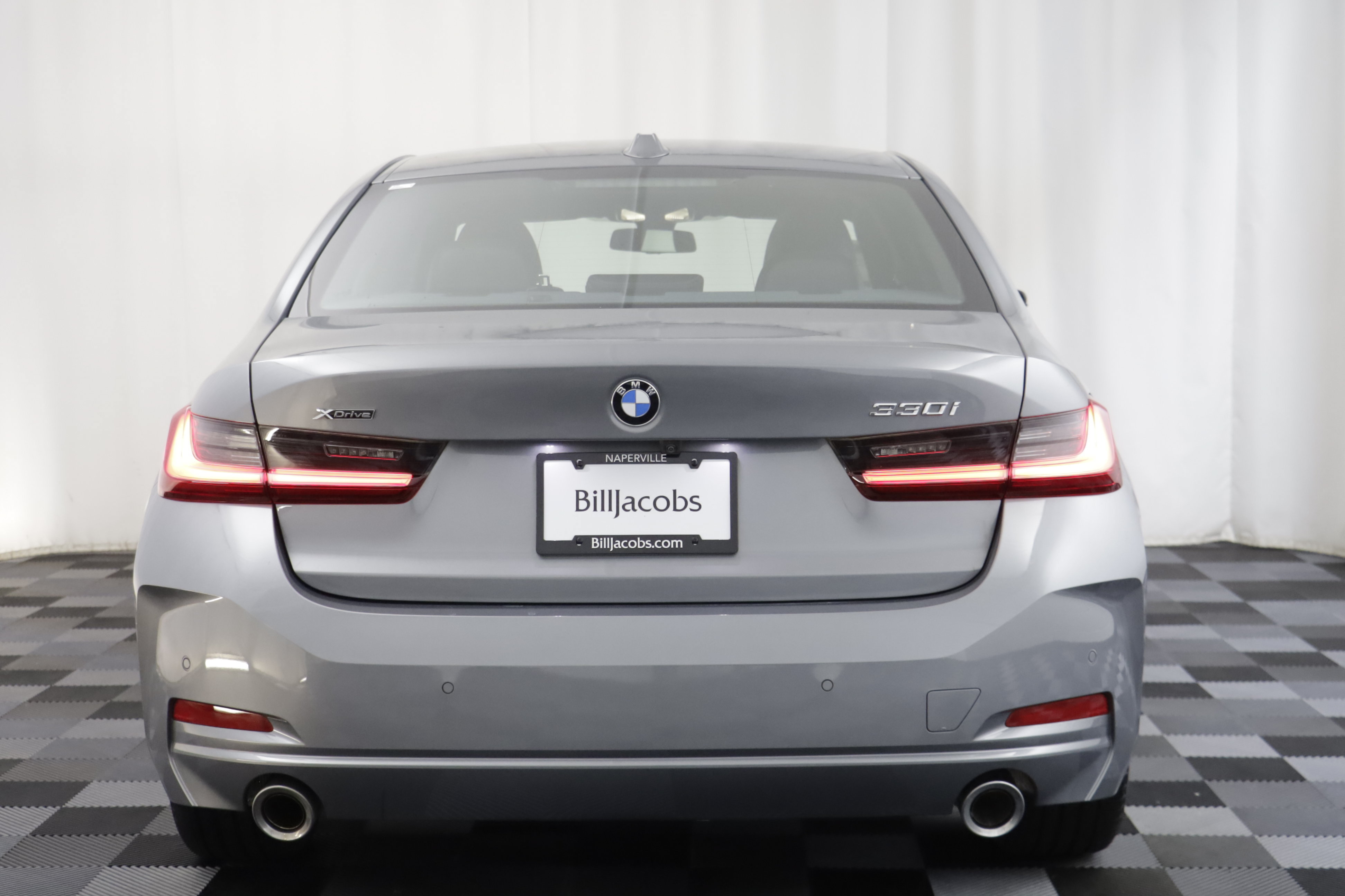 Used 2025 BMW 330i xDrive Sedan AWD/4WD image 15